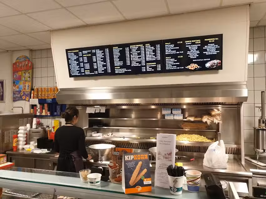 Chinees Restaurant &ndash; Cafetaria de Zwaaikom