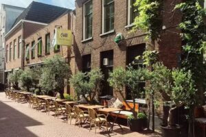 Cilli Resto, Bar & Lounge