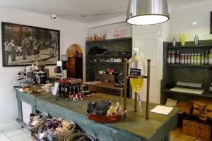 Cucina da Bruno Blaricum. Italiaanse Delicatessen, Pizzeria, Lunchroom, Traiteur & Catering