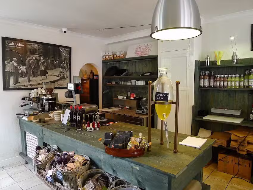 Cucina da Bruno Blaricum. Italiaanse Delicatessen, Pizzeria, Lunchroom, Traiteur & Catering