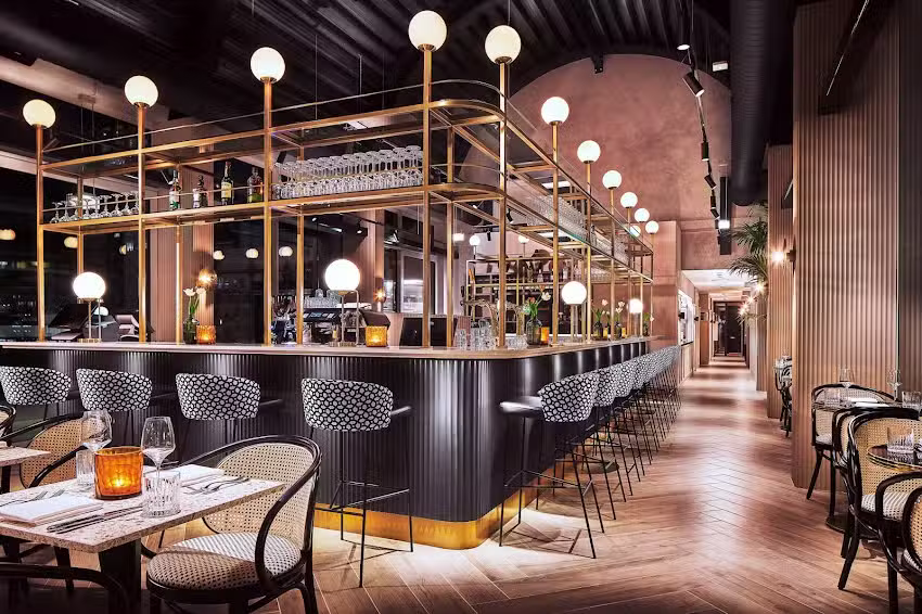 Current Rooftop, Restaurant & Bar