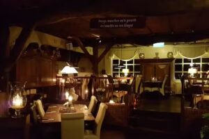 De Bourgondi&euml;r Glimmen