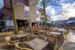 De Buren Caf&eacute; & Tapas