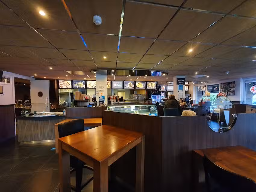 De Canterlanden &ndash; cafetaria &bull; eetcaf&eacute; &bull; catering