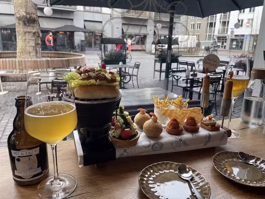 De jongens van zand en klei