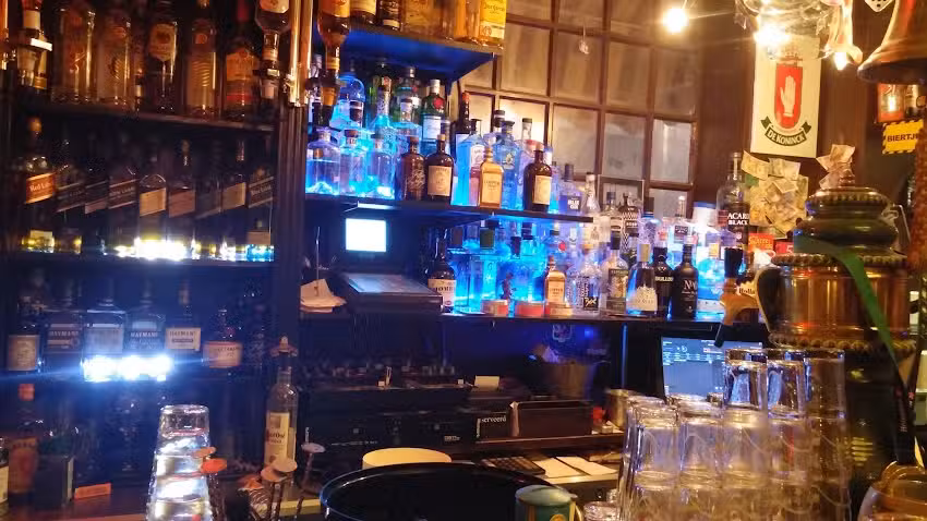 De Kleine Prins &ndash; Eetcaf&eacute; en gin & tonic bar
