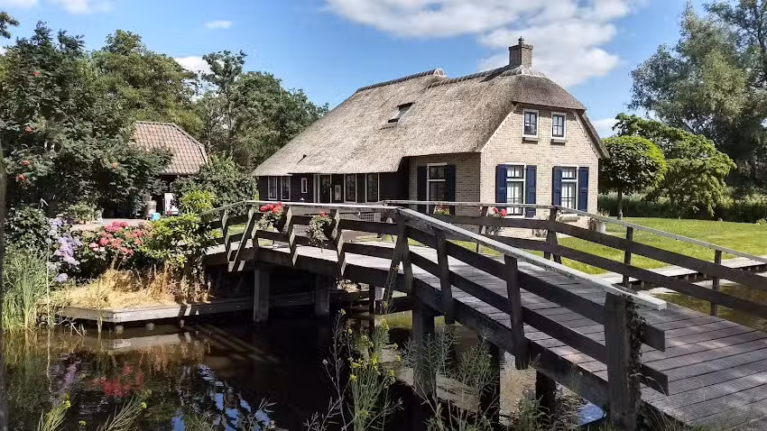 De Kruumte Bootverhuur &ndash; Restaurant &ndash; Hotel