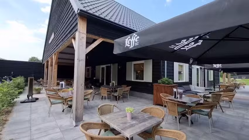 De Spekdonken &ndash; Boerderijterras en Camperplaatsen