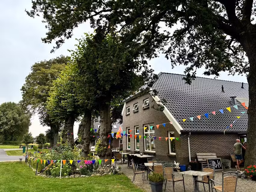 De Spelthoeve Recreatie V.O.F.