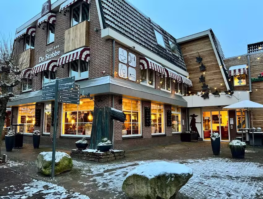 De Stobbe hotel & suites en Brasserie Vrouwe Swedera