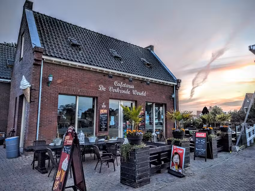 De Verkeerde Wereld