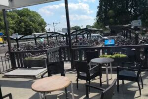 Domino&rsquo;s Pizza Emmen &ndash; Stationsplein &ndash; Station