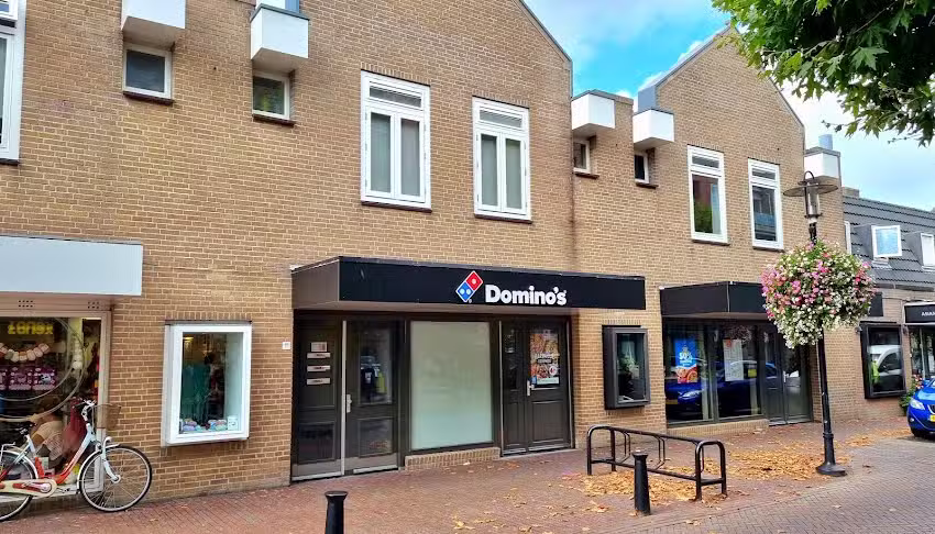 Domino&rsquo;s Pizza Lisse