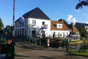 Dorpshuis / Caf&eacute; Restaurant de Kater