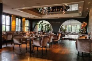 DYLANS | restaurant • bar • lounge