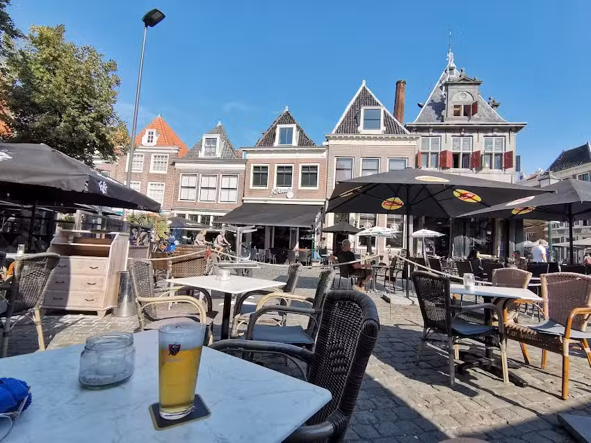 Eet- en speciaalbierencaf&eacute; De Klinker