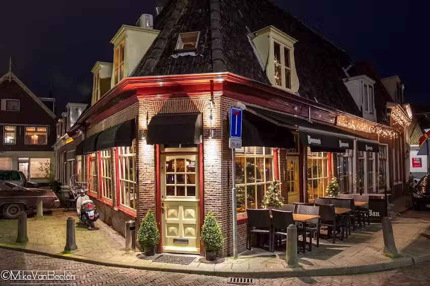 Eetcaf&eacute; Bommels