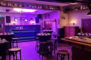 Eetcaf&eacute; d&rsquo;n Hoek | borrelen &ndash; feesten &ndash; eten