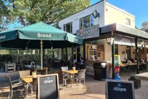 Eetcaf&eacute; de 7 heuveltjes