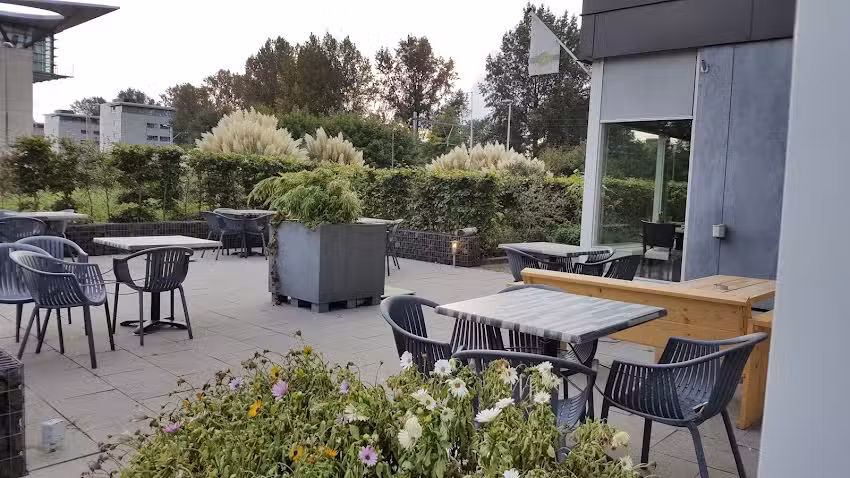 Eetcaf&eacute; De Andere Oever