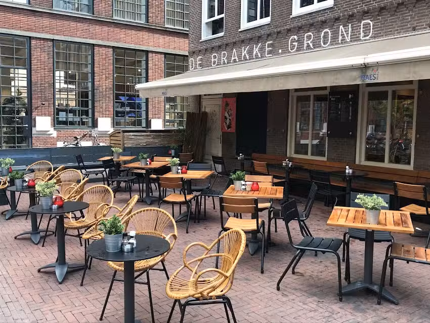 Eetcaf&eacute; de Brakke Grond