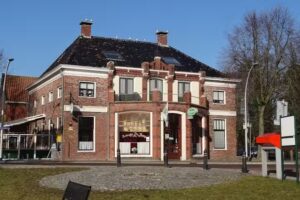 Eetcaf&eacute; De Brug