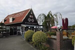 Eetcaf&eacute; De Buren