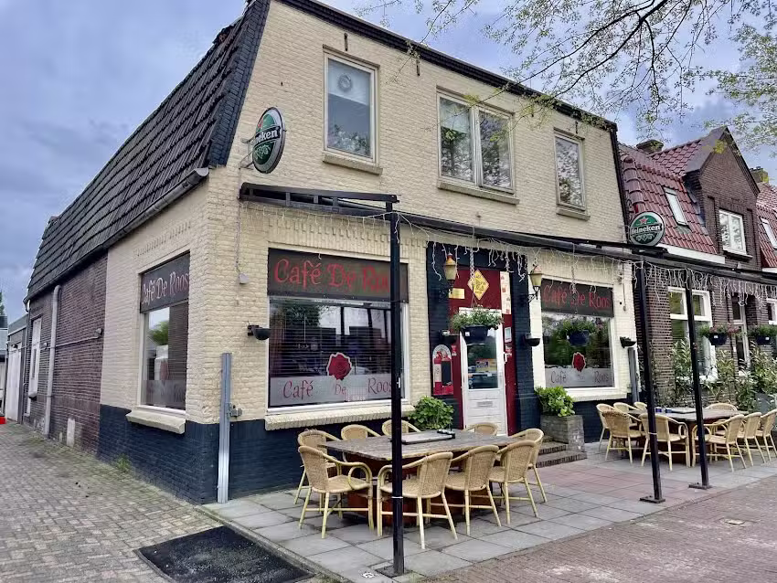 Eetcaf&eacute; de roos