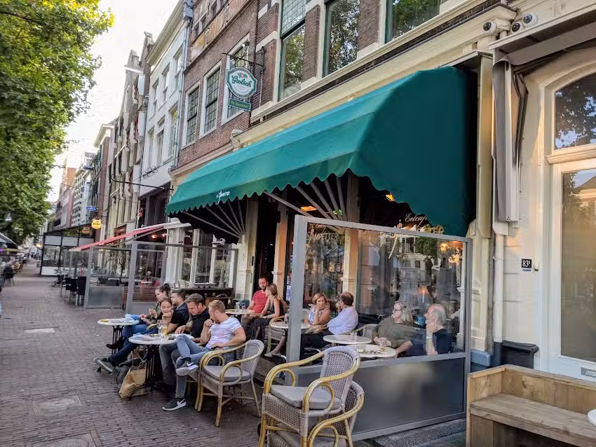 Eetcaf&eacute; de Sjampetter