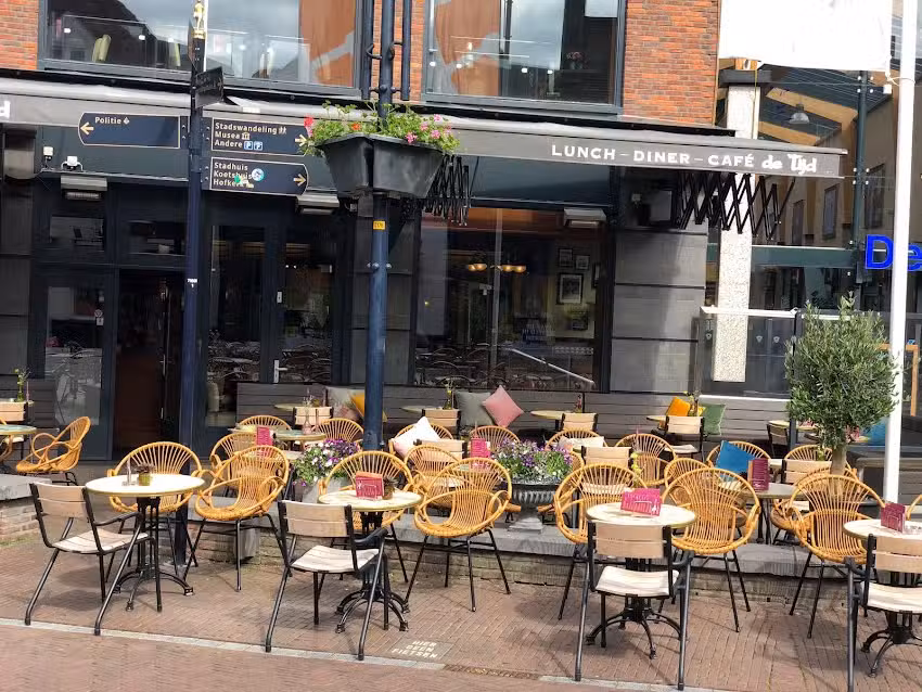 Eetcaf&eacute; De Tijd