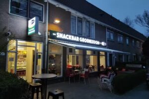 Eetcaf&eacute; en Snackbar De Groenezoom🍟