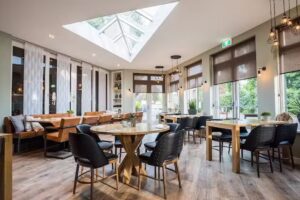 Eetcaf&eacute; en zalen Winkelman