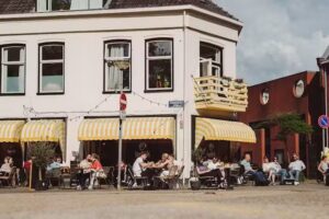 Eetcaf&eacute; Lambik