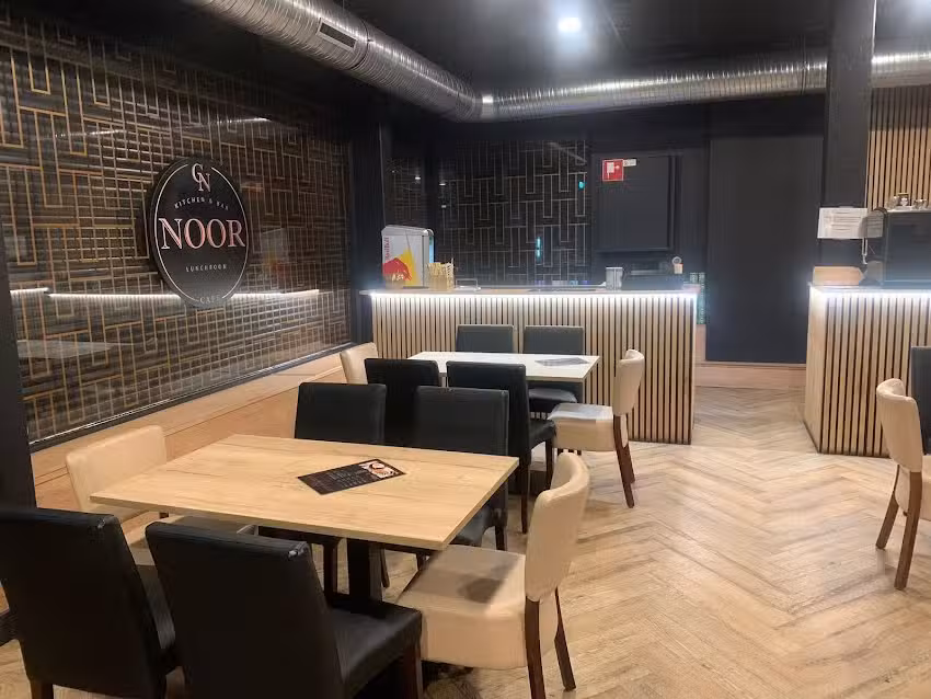 Eetcaf&eacute; Noor
