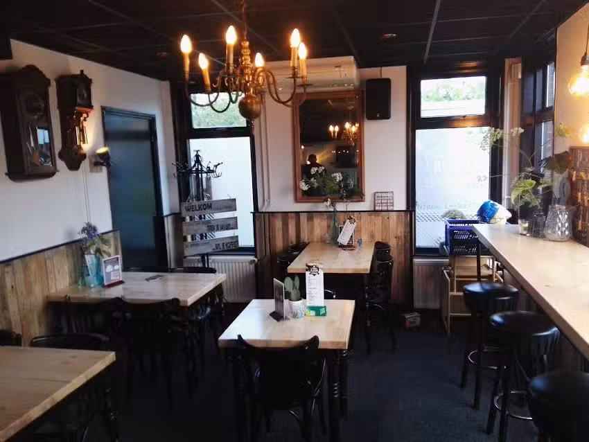 Eetcaf&eacute; Prima Fleur