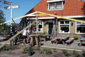 Eetcaf&eacute; Rus&rsquo;an