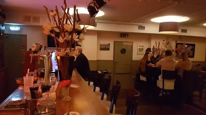 Eetcaf&eacute; Symfonie