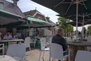 Eetcaf&eacute; &rsquo;t Breed