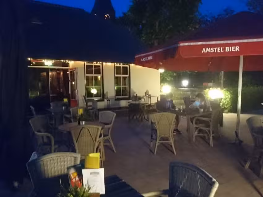Eetcaf&eacute; &rsquo;t Houteveen