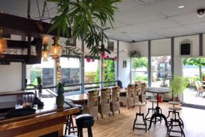 Eetcafé & Terras “DOCK OF THE BAY”