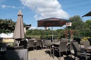 Eetcaf&eacute; Tinus