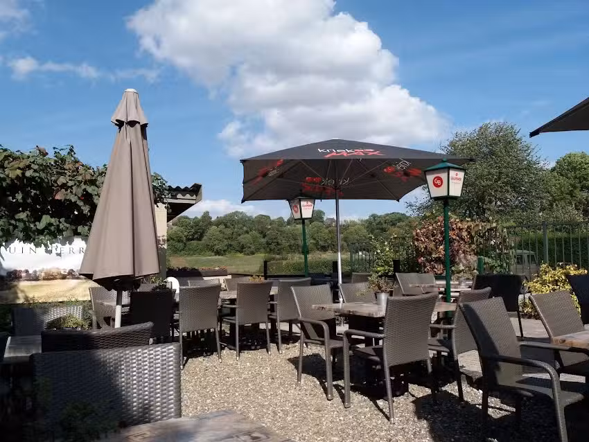 Eetcaf&eacute; Tinus