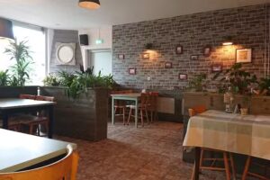 Eetcaf&eacute; Veenomenaal