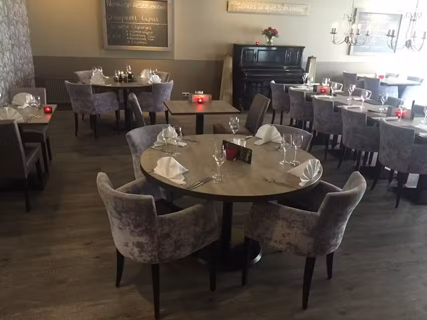 El Sue&ntilde;o Food, Drinks & More