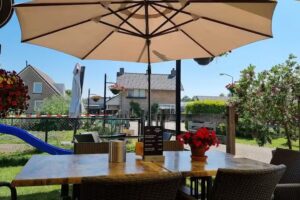 Eric Sleutjes Bloemen en Planten (zie website voor de openingstijden per onderdeel)💐