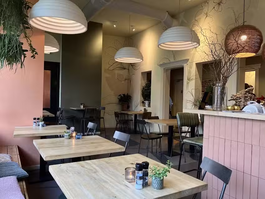 Floor&rsquo;s coffee & brunch bar