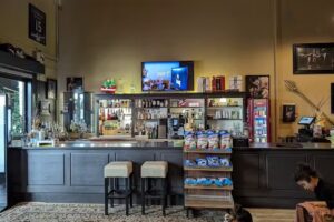 Fred and Harry&rsquo;s American Food and Drinks