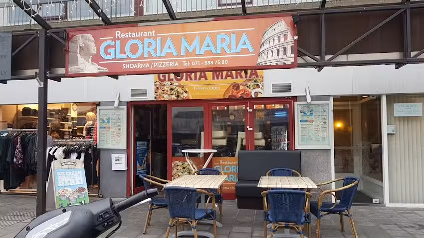 Gloria Maria