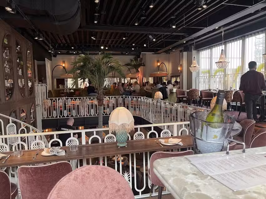 Grace Festive Restaurant &ndash; Rotterdam