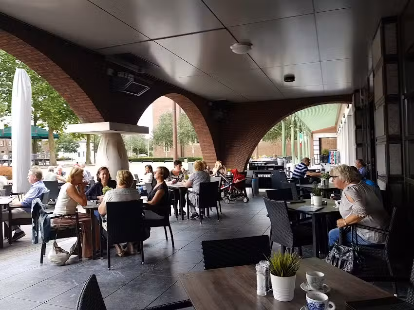 Grand-Caf&eacute; de Arcade